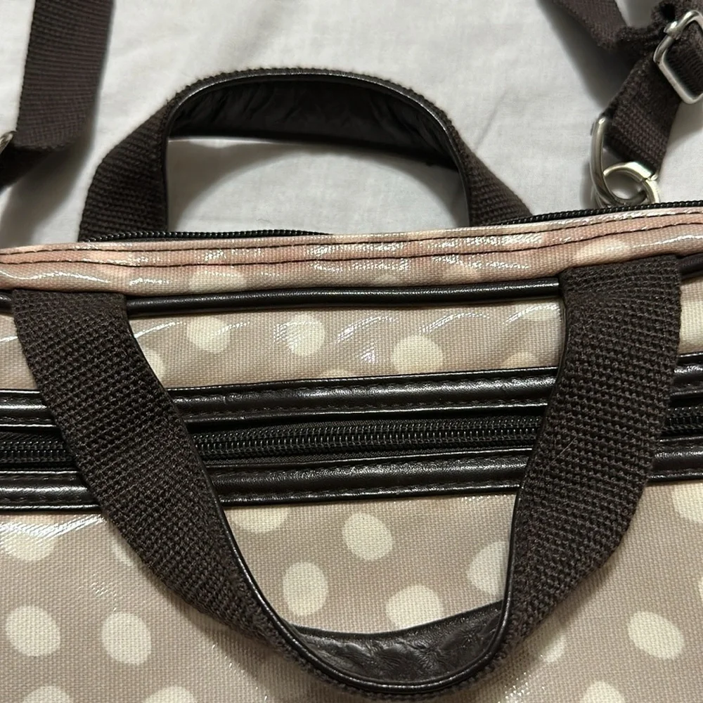 Thirty one makeup bag /travel brown/tan